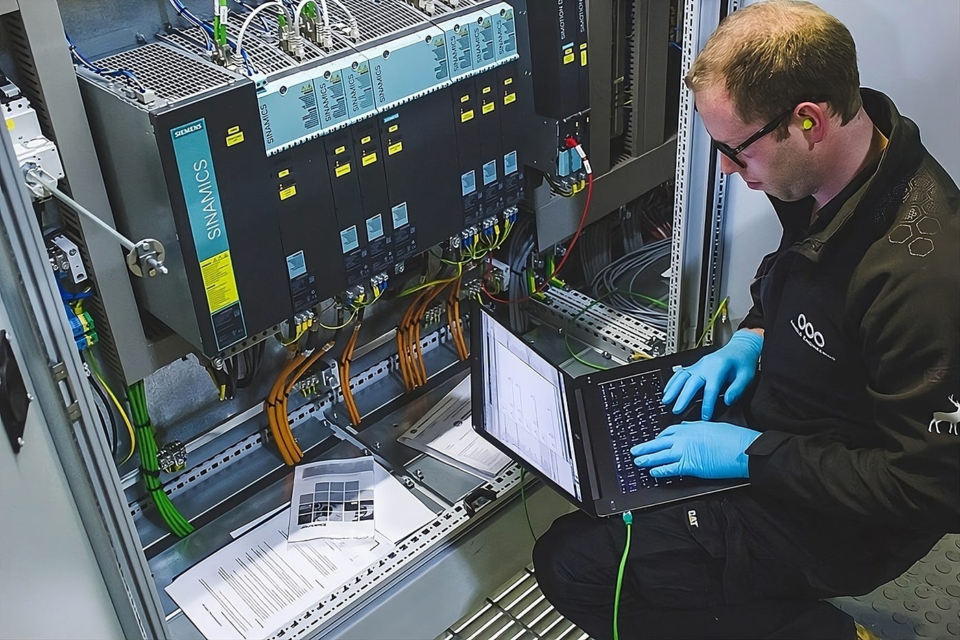 PLC & HMI Program Download/Upload Guidance and Technical Support Services